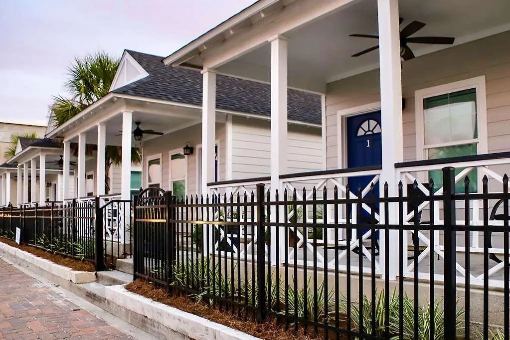 The Port And Cottages, Ascend Collection 4* ポートセントジョー