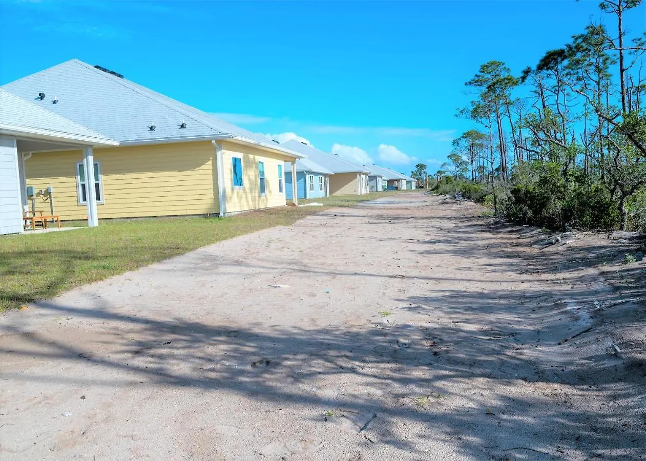 Holiday home 2 Style Pools ! Walk2beach ! 4 Bedrooms ! Board Walk ! Grill ! *