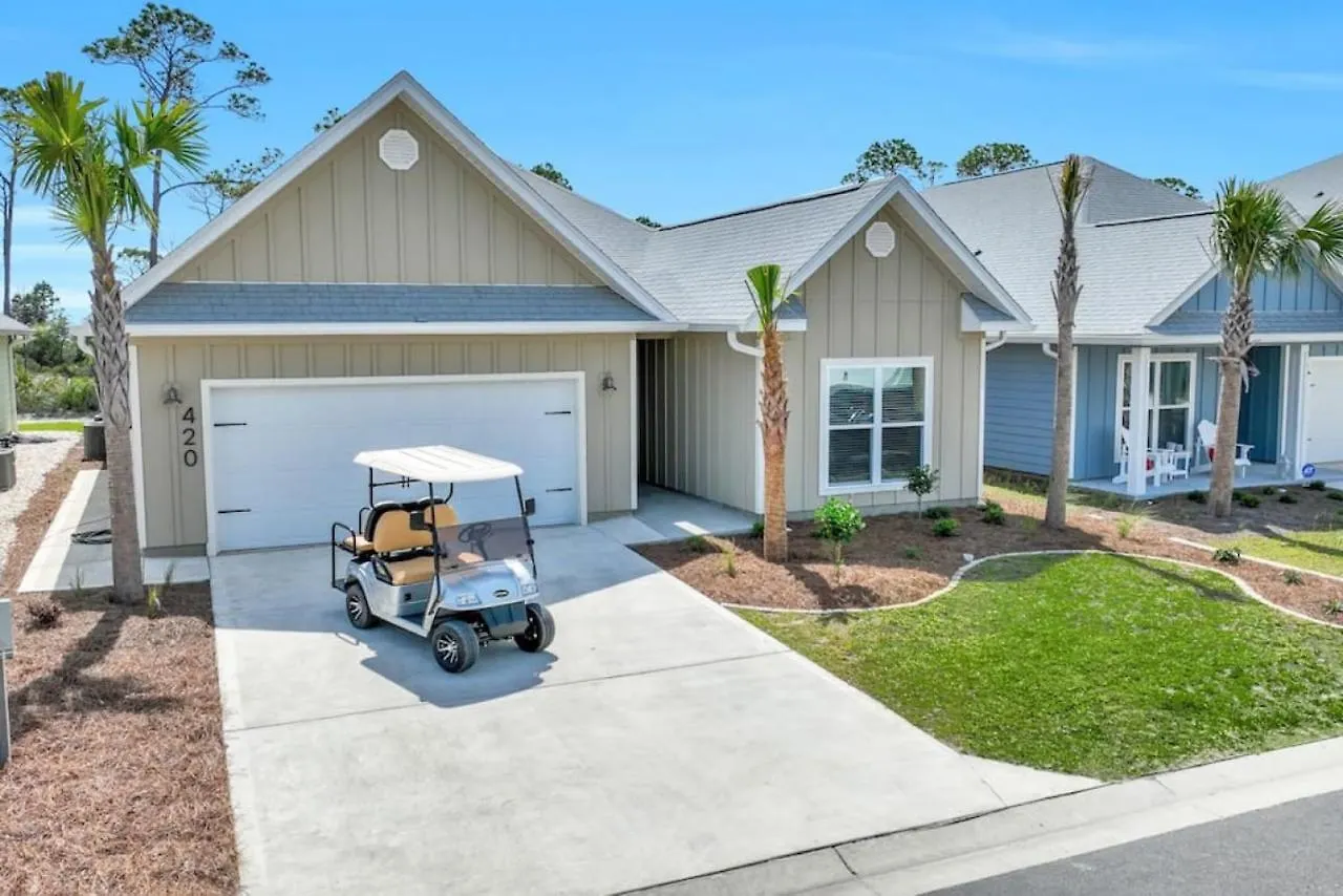Holiday home Brand New Build With Ocean Views And Golf Cart Sleeps 12