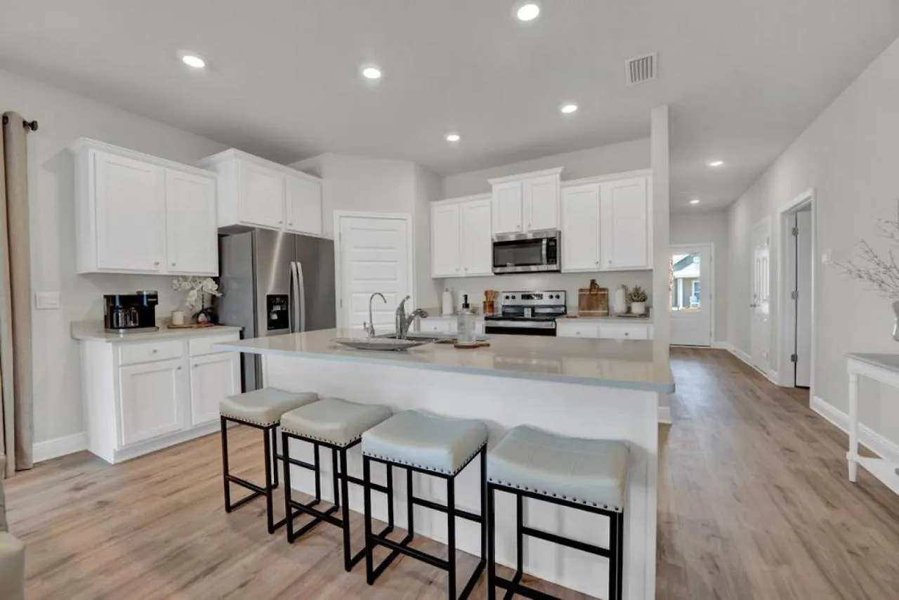 Brand New Build With Ocean Views And Golf Cart Sleeps 12 Port St. Joe