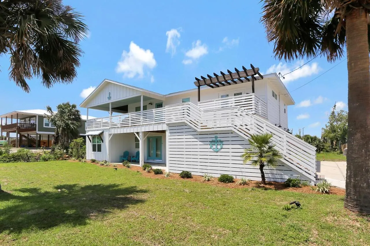 Anchored 3 By Pristine Vacation Holiday home