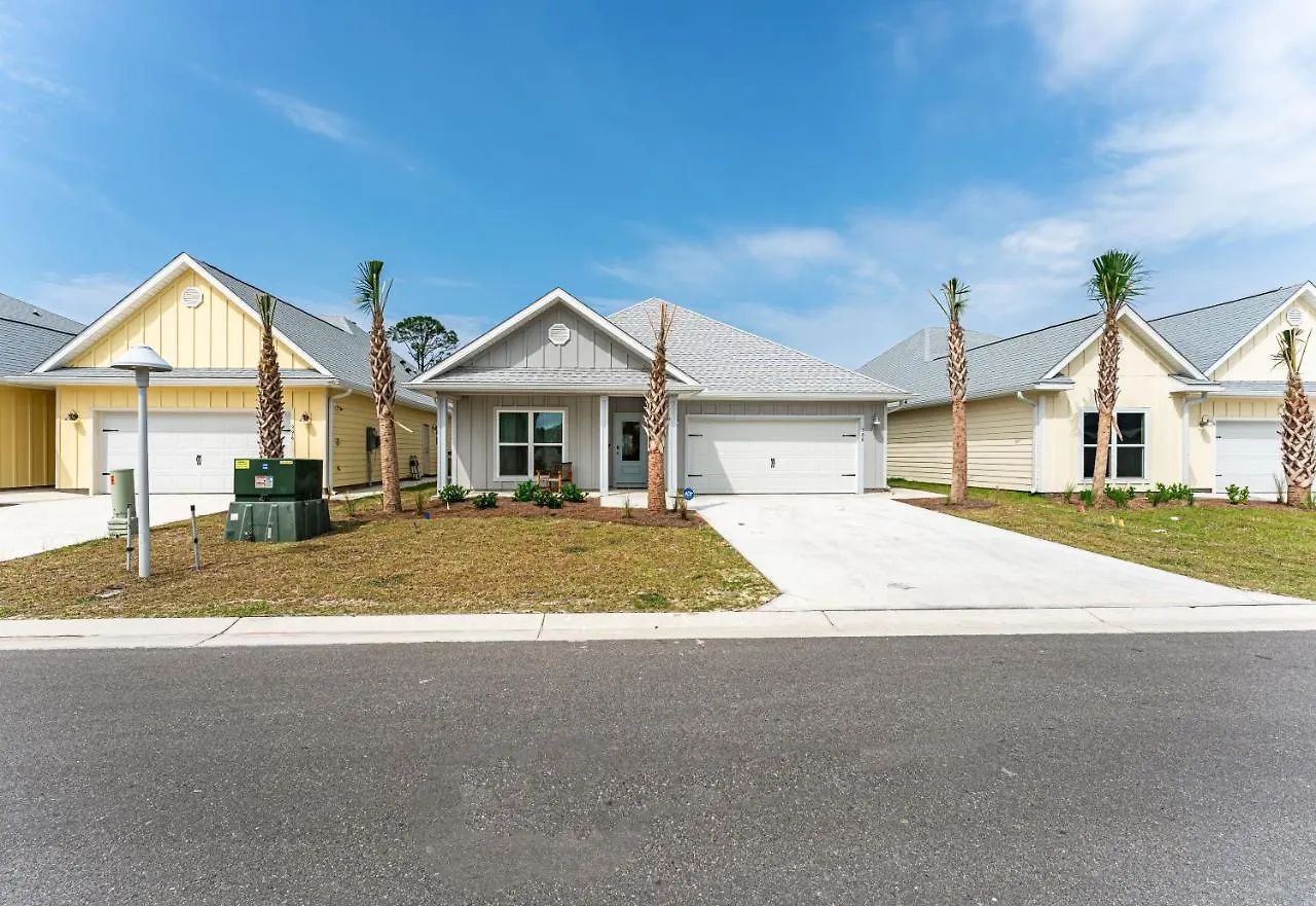 Holiday home 2 Style Pools ! Walk2beach ! 4 Bedrooms ! Board Walk ! Grill ! Port St. Joe