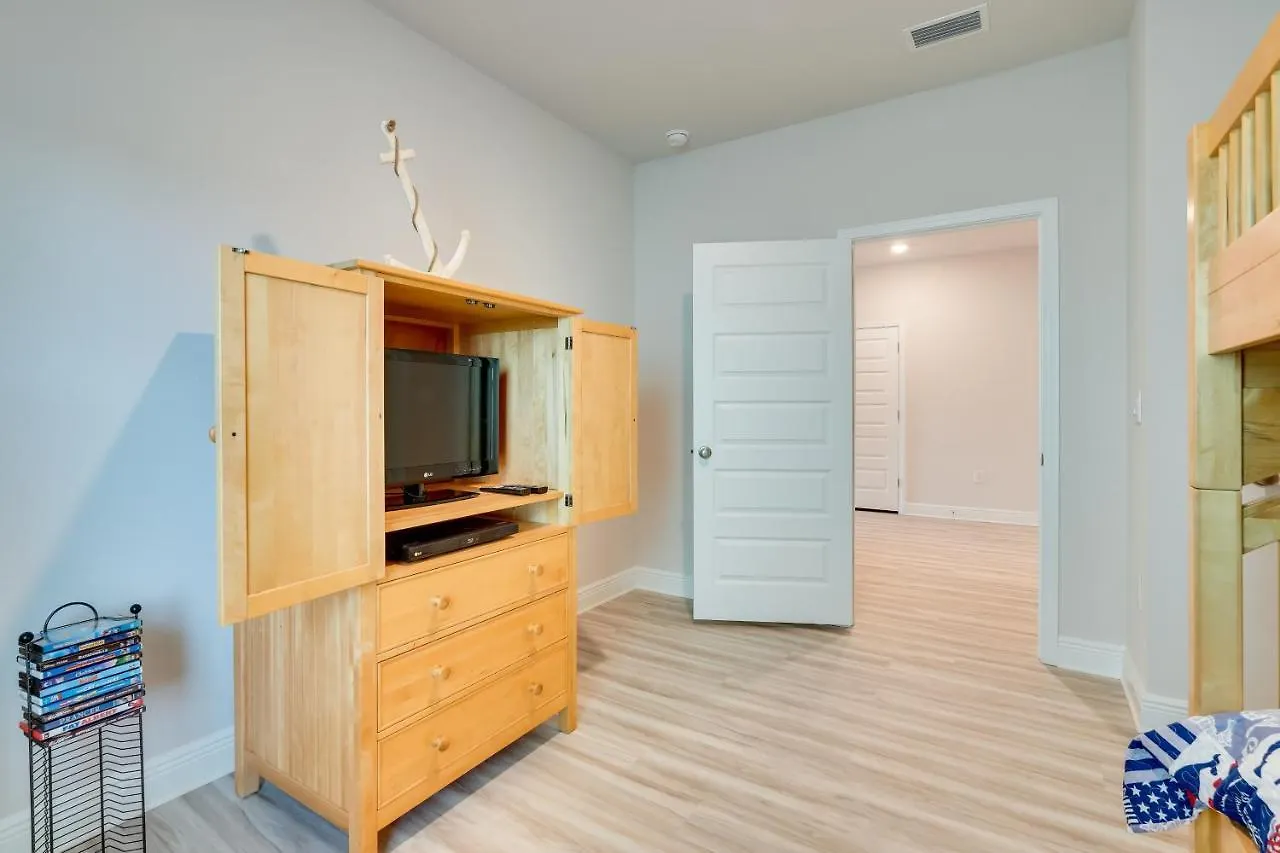 Holiday home Snowbird Retreat Port St Joe Near Beach!