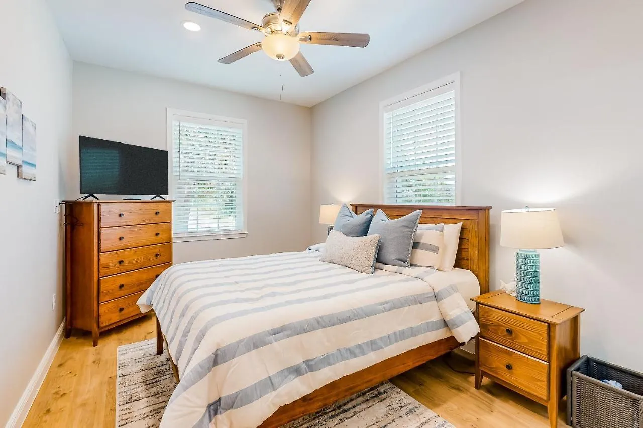 Cozy Coastal Port St. Joe