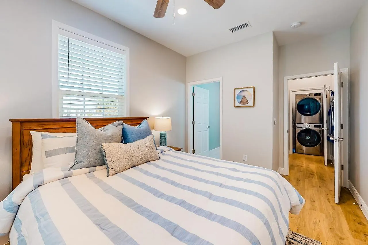 Cozy Coastal * Port St. Joe