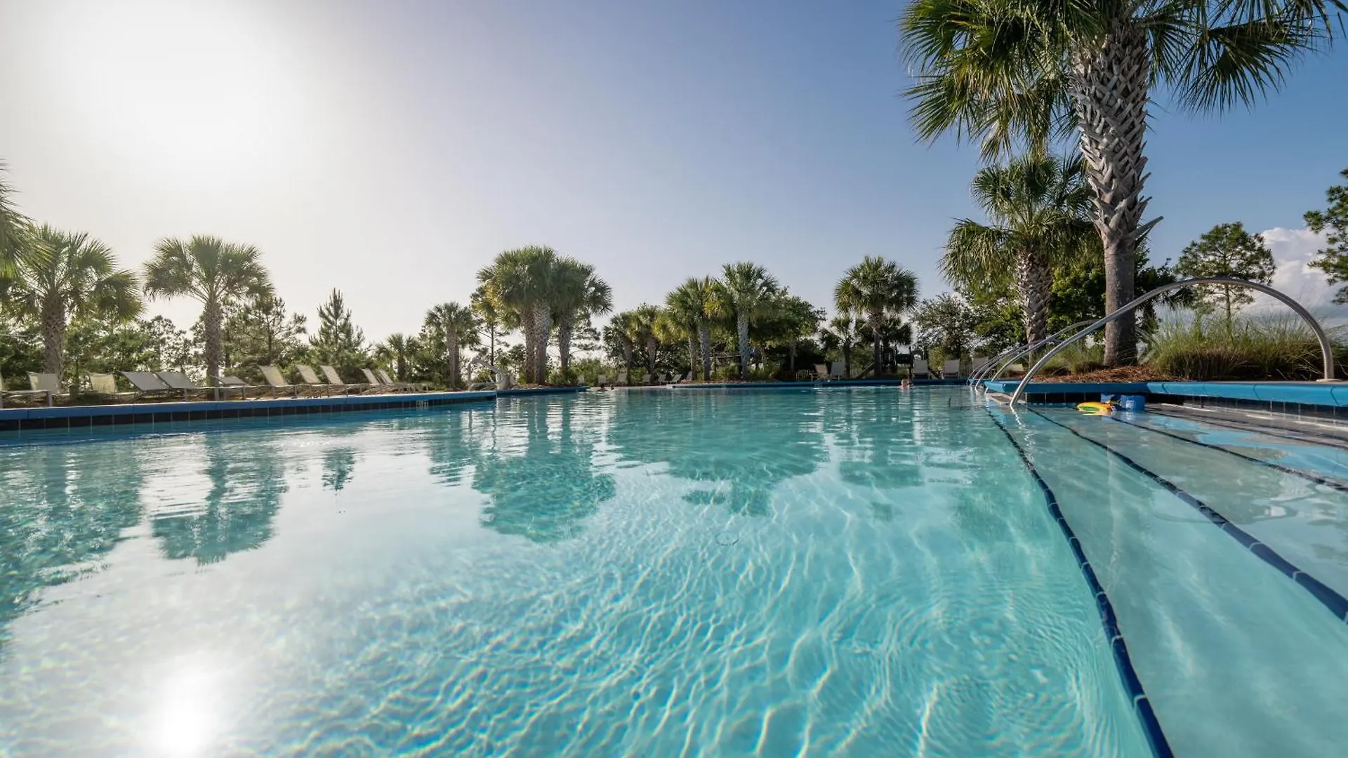 Minutes To Beach ,golf Cart Included, Ocean View Pool ,beach Equip, Ocean Therapy