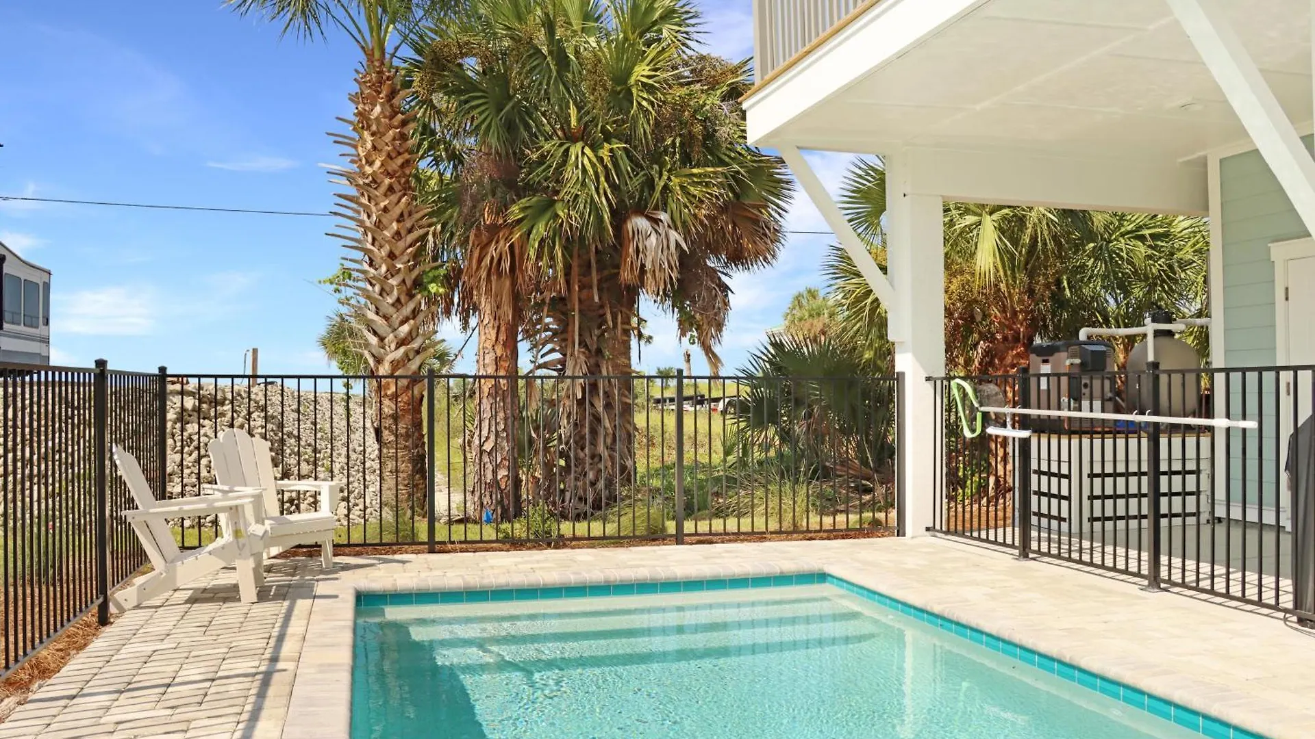 Desoto 1 By Pristine Vacation Holiday home