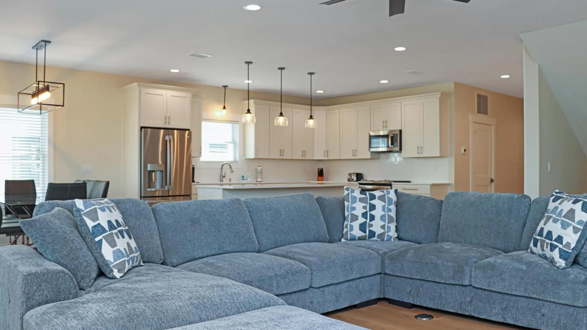 Desoto 1 By Pristine Vacation Holiday home *
