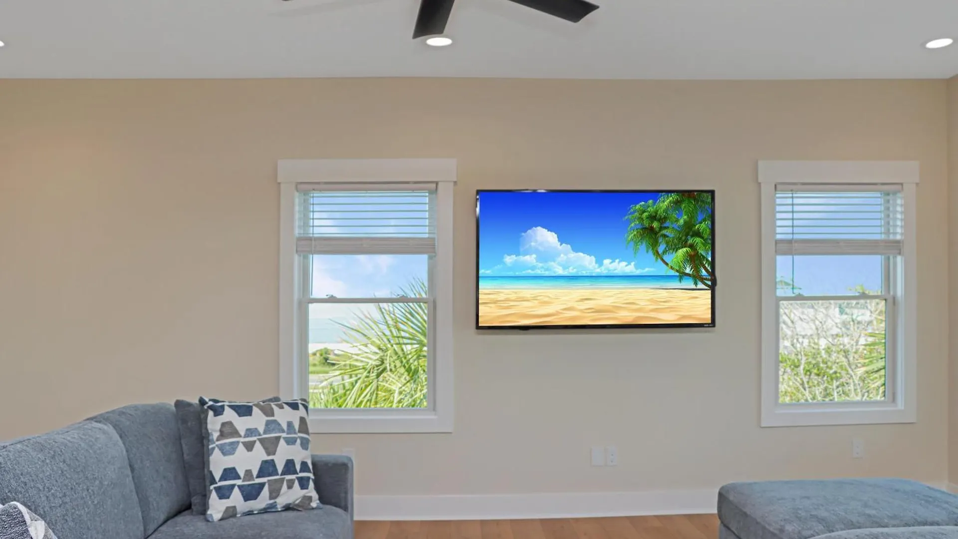 Desoto 1 By Pristine Vacation Holiday home Port St. Joe