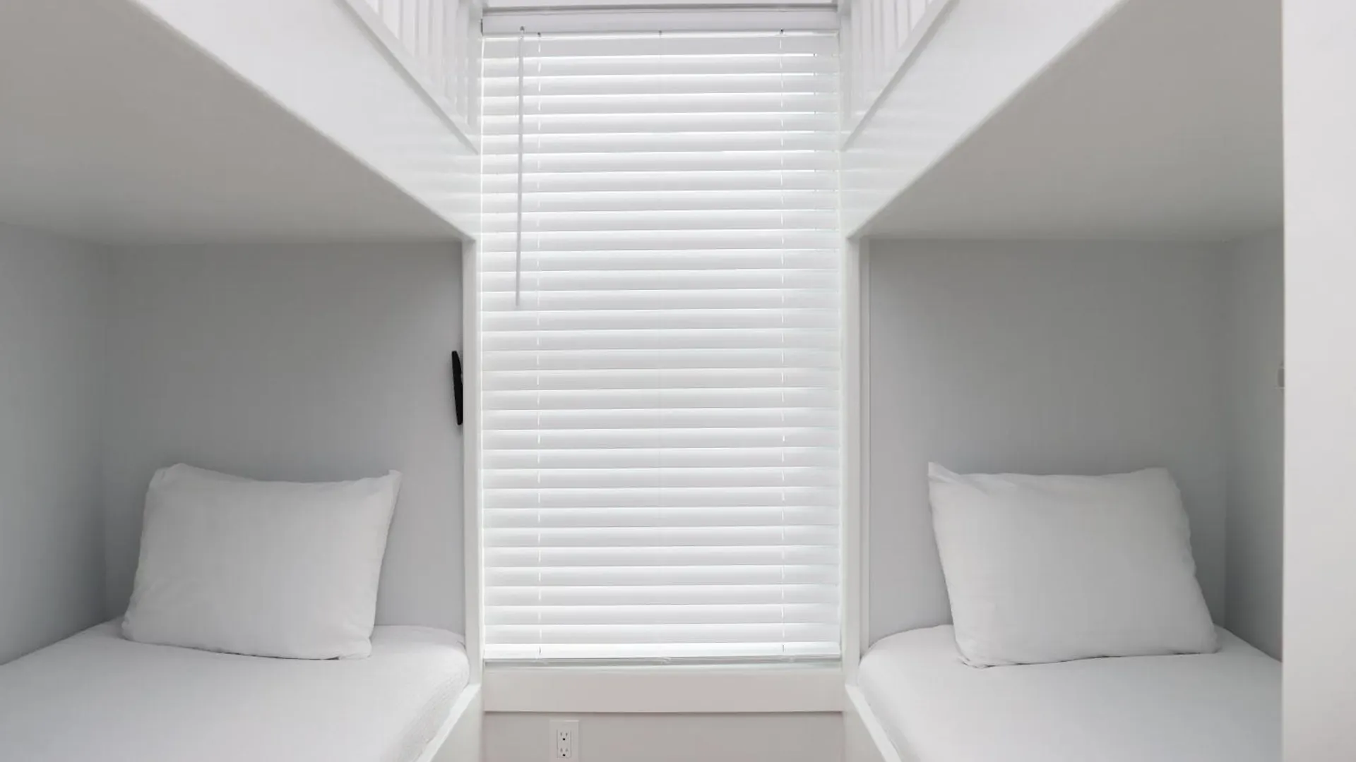 Desoto 1 By Pristine Vacation Holiday home Port St. Joe