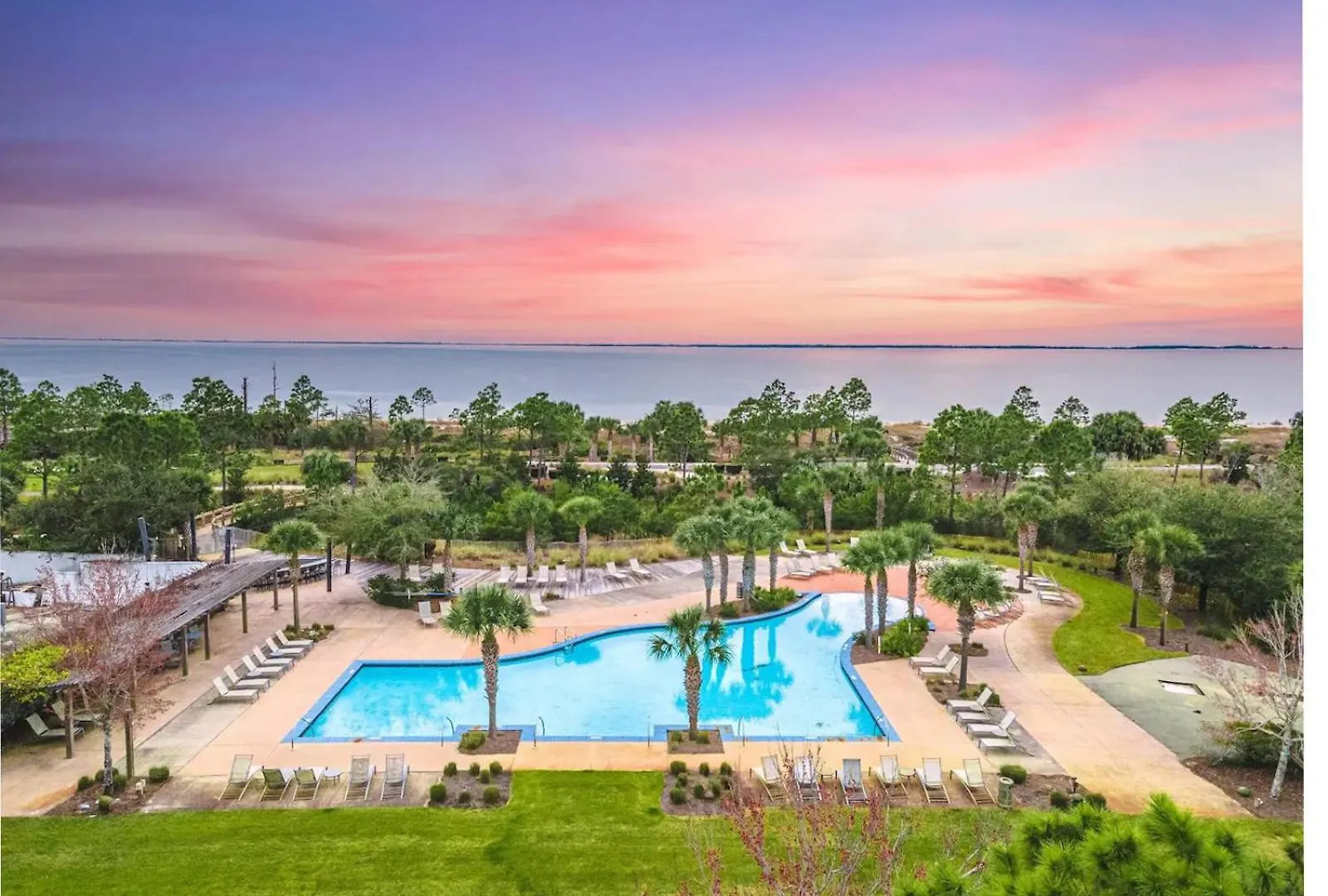Coastal Dreaming - Retreat *