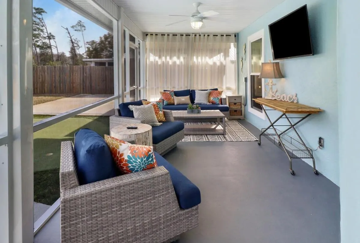 3blk2beach-heatedpool-golfcart4-6-5br-3bath-slps14 Holiday home Port St. Joe