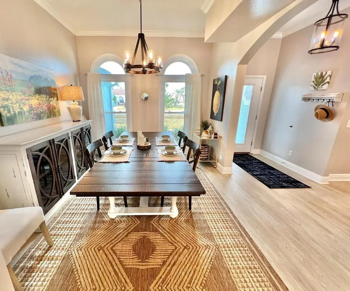 3blk2beach-heatedpool-golfcart4-6-5br-3bath-slps14 *