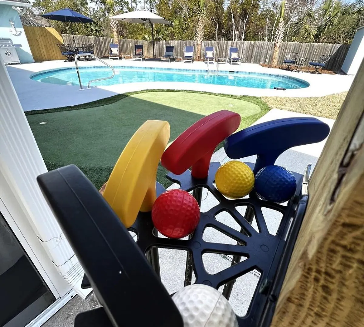 Holiday home 3blk2beach-heatedpool-golfcart4-6-5br-3bath-slps14