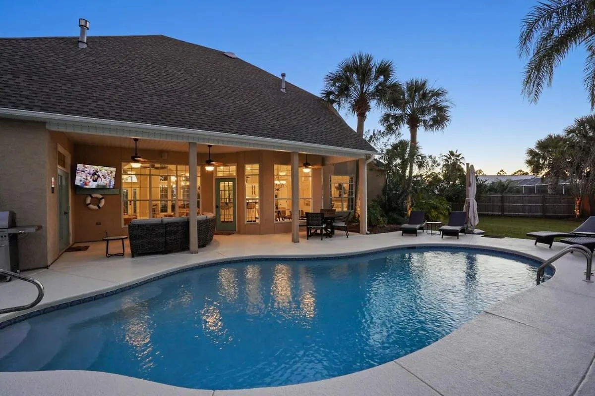 2blk2beach-heatedpool-golfcart4-4-5br-3bath-slps16 Port St. Joe