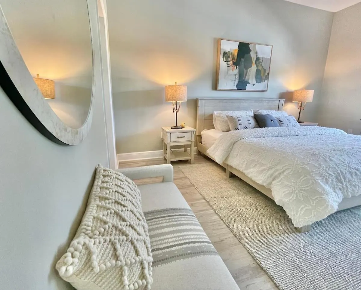 2blk2beach-heatedpool-golfcart4-4-5br-3bath-slps16 * Port St. Joe