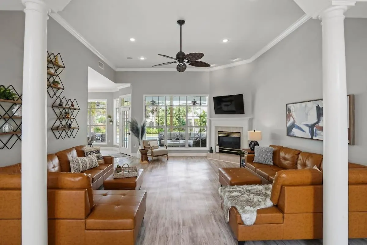 2blk2beach-heatedpool-golfcart4-4-5br-3bath-slps16 Holiday home *