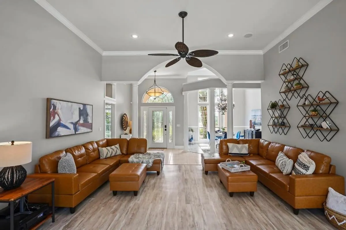 2blk2beach-heatedpool-golfcart4-4-5br-3bath-slps16 * Port St. Joe