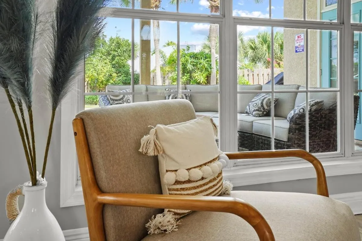 2blk2beach-heatedpool-golfcart4-4-5br-3bath-slps16 Holiday home *