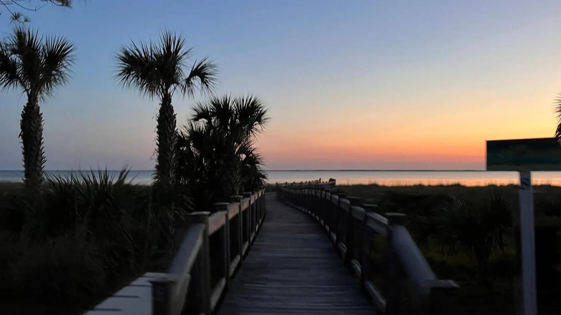 Holiday home On Seabatical In Windmark Resort! - Bikes, Walk To Beach, Pool, Gear, Golf Cart Avail! *