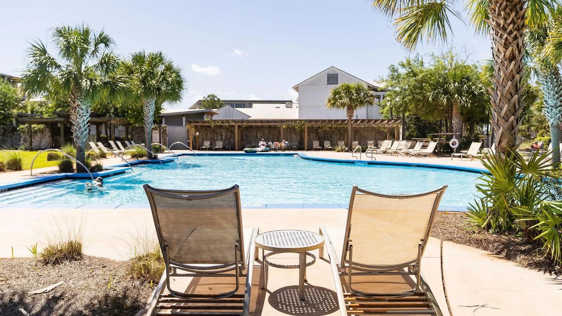 Holiday home On Seabatical In Windmark Resort! - Bikes, Walk To Beach, Pool, Gear, Golf Cart Avail!