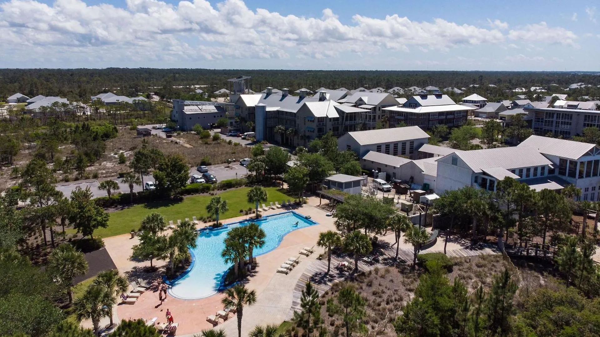 On Seabatical In Windmark Resort! - Bikes, Walk To Beach, Pool, Gear, Golf Cart Avail! *