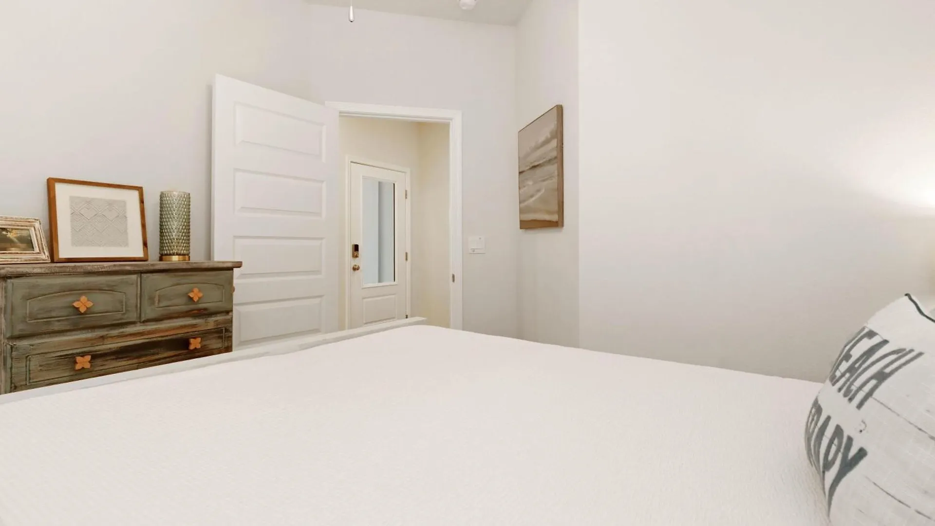The Blue Bird By Pristine Vacation Holiday home Port St. Joe
