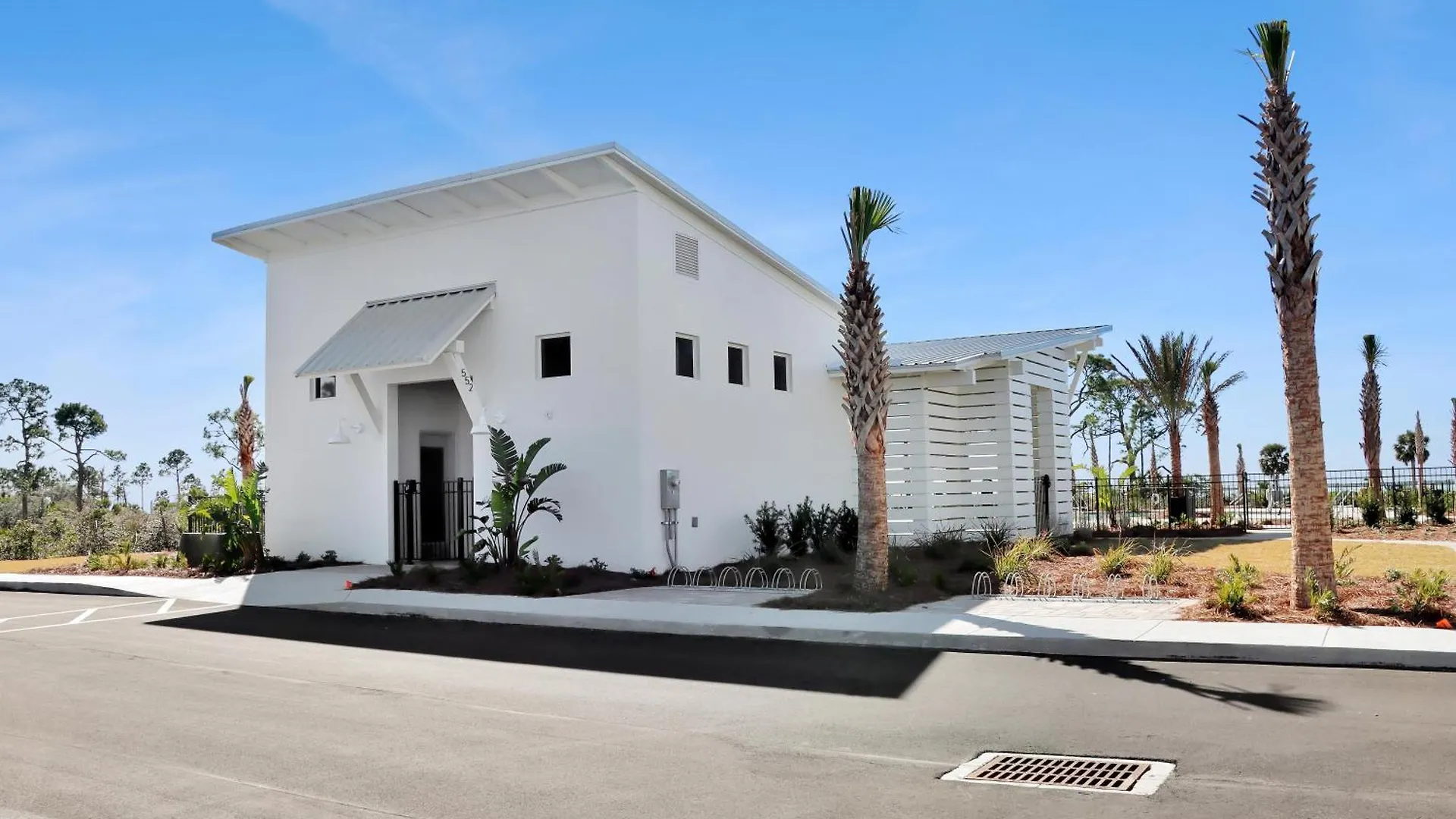 The Blue Bird By Pristine Vacation Holiday home *