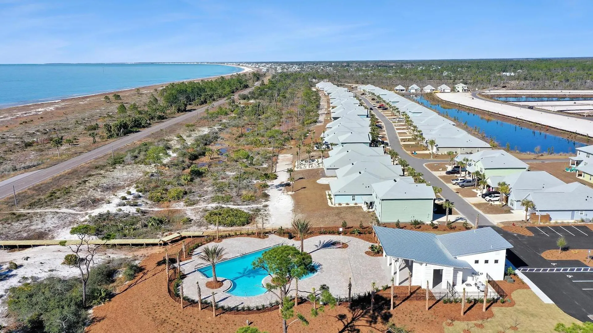 The Blue Bird By Pristine Vacation Holiday home