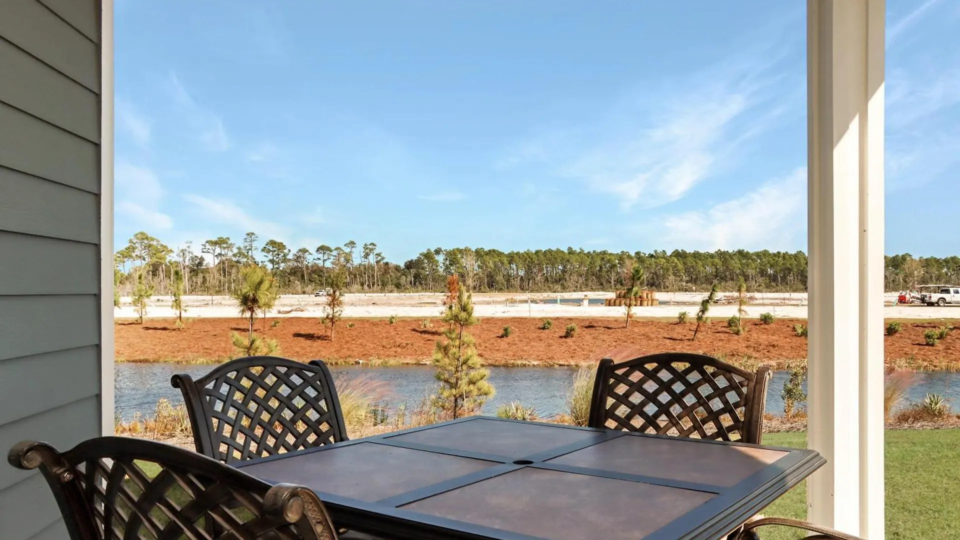 The Blue Bird By Pristine Vacation Holiday home *