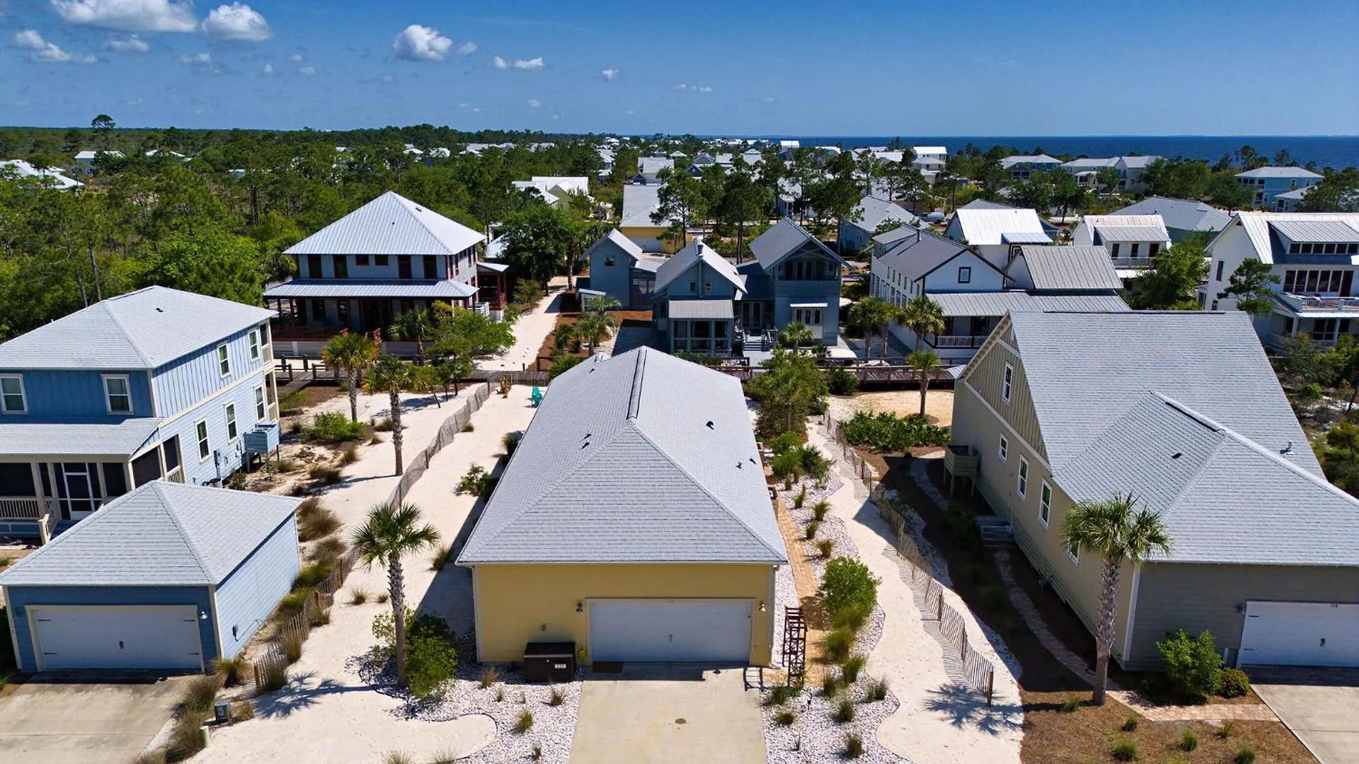 Holiday home Half Shell Hideaway
