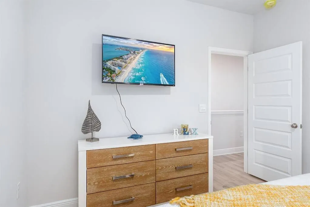 Walk To The Beach, Brand New Luxe House * Port St. Joe