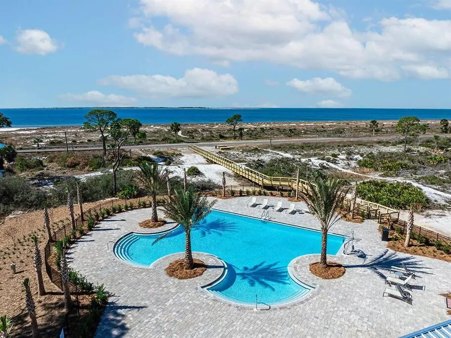Holiday home Walk To The Beach, Brand New Luxe House *