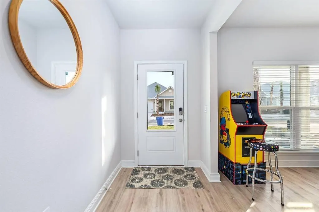 Walk To The Beach, Brand New Luxe House *