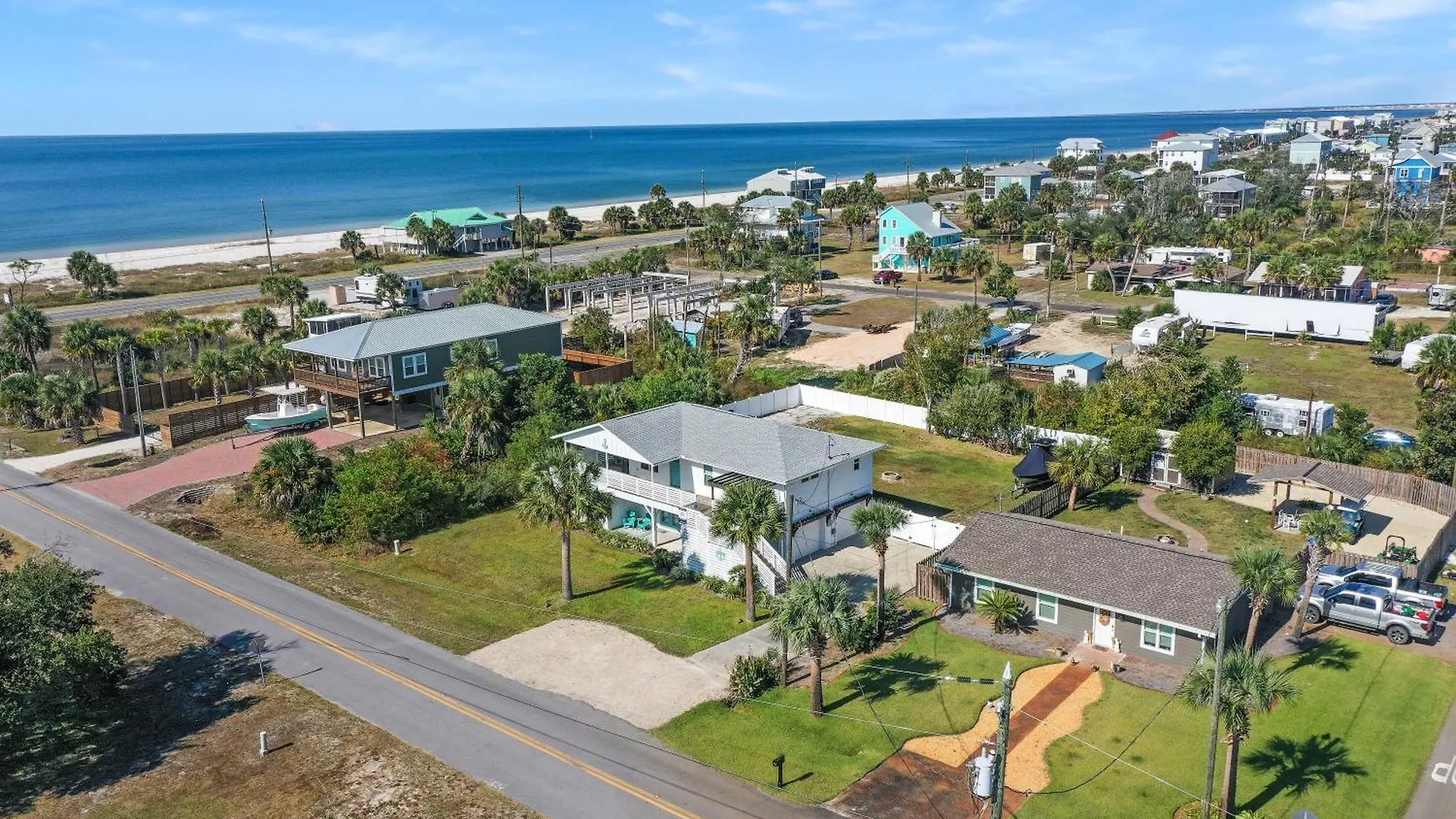 Anchored By Pristine Vacation Ferienhaus