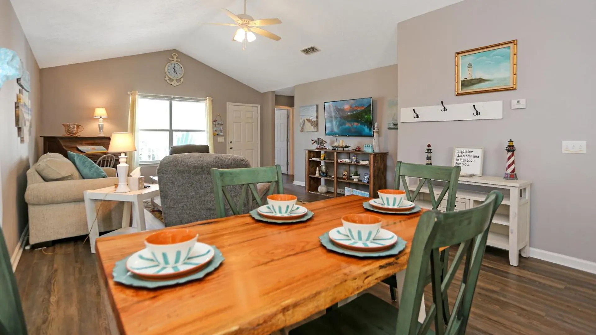 The Lighthouse By Pristine Vacation Holiday home