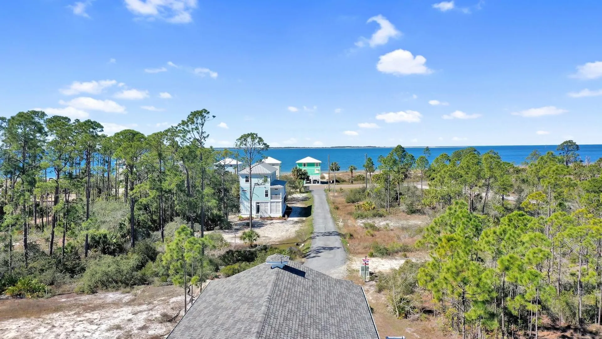 Dolphin Daze Hideaway By Pristine Vacation *