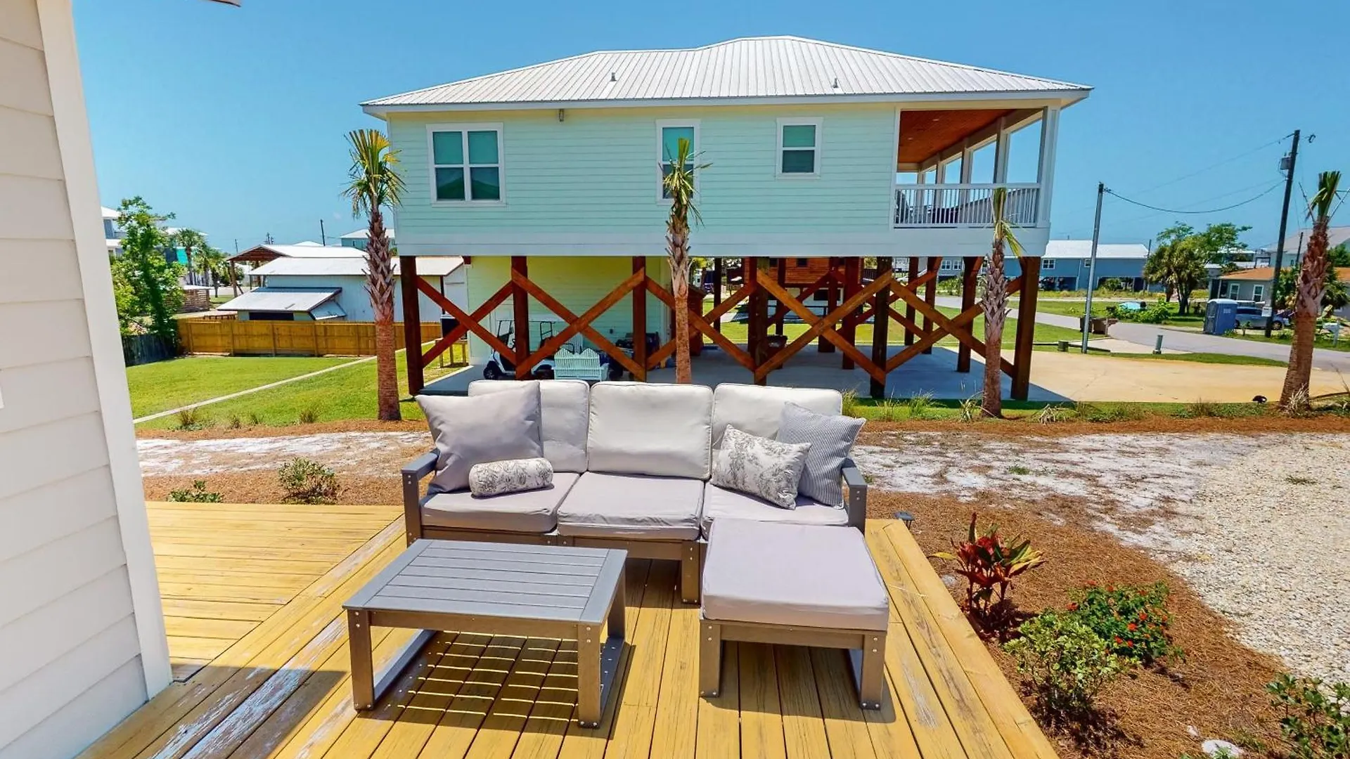 Holiday home Salty Dog *