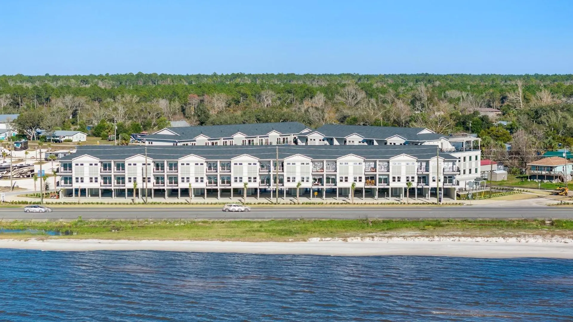 Flamingo Dunes By Pristine Vacation Holiday home
