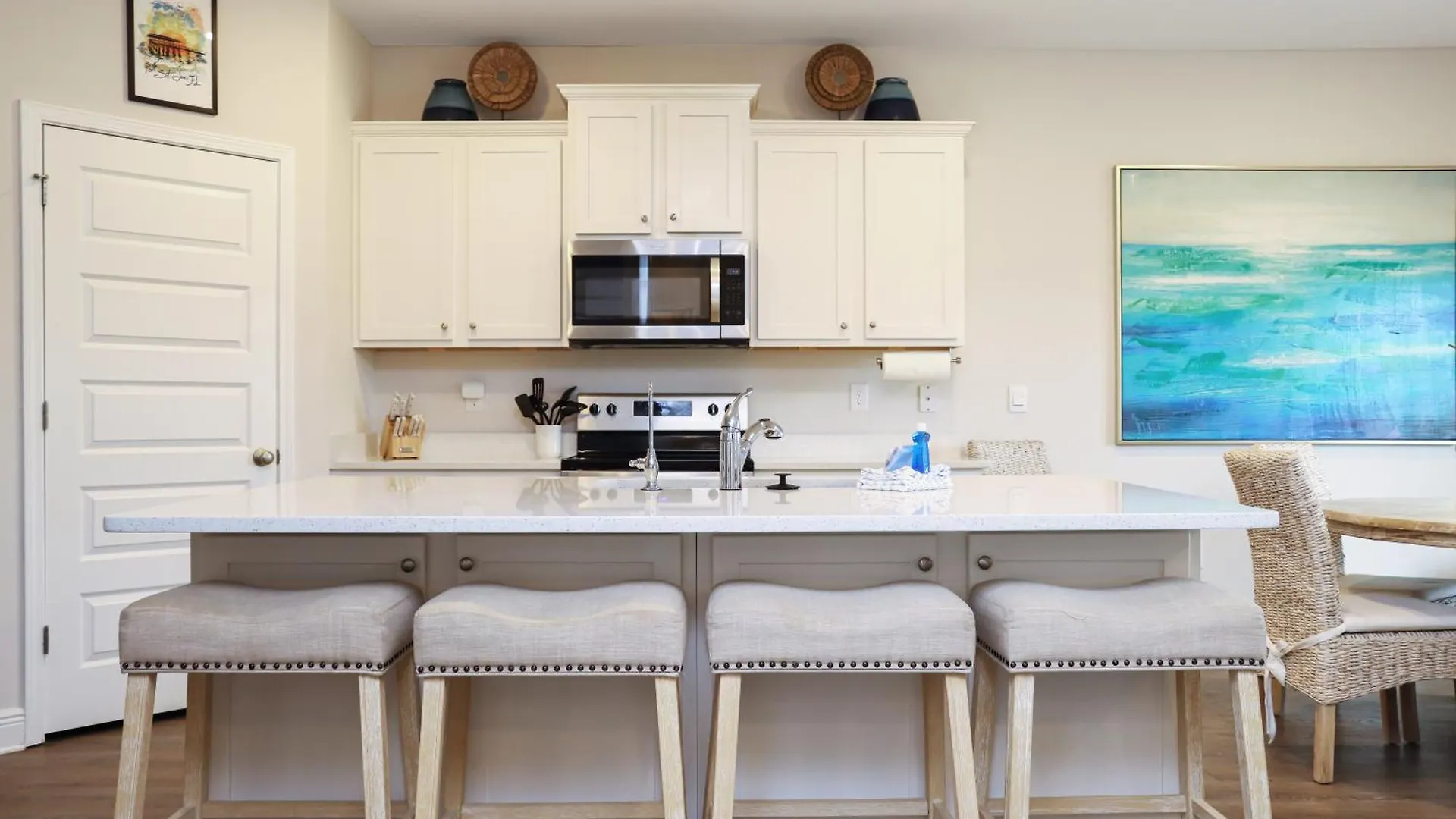 Coastal Oasis By Pristine Vacation Holiday home *
