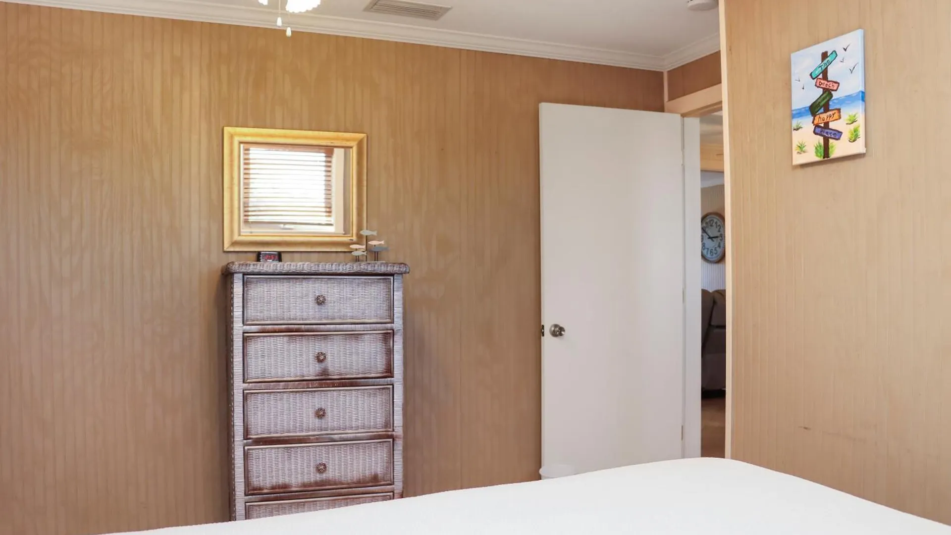 Off The Hook By Pristine Vacation Holiday home *
