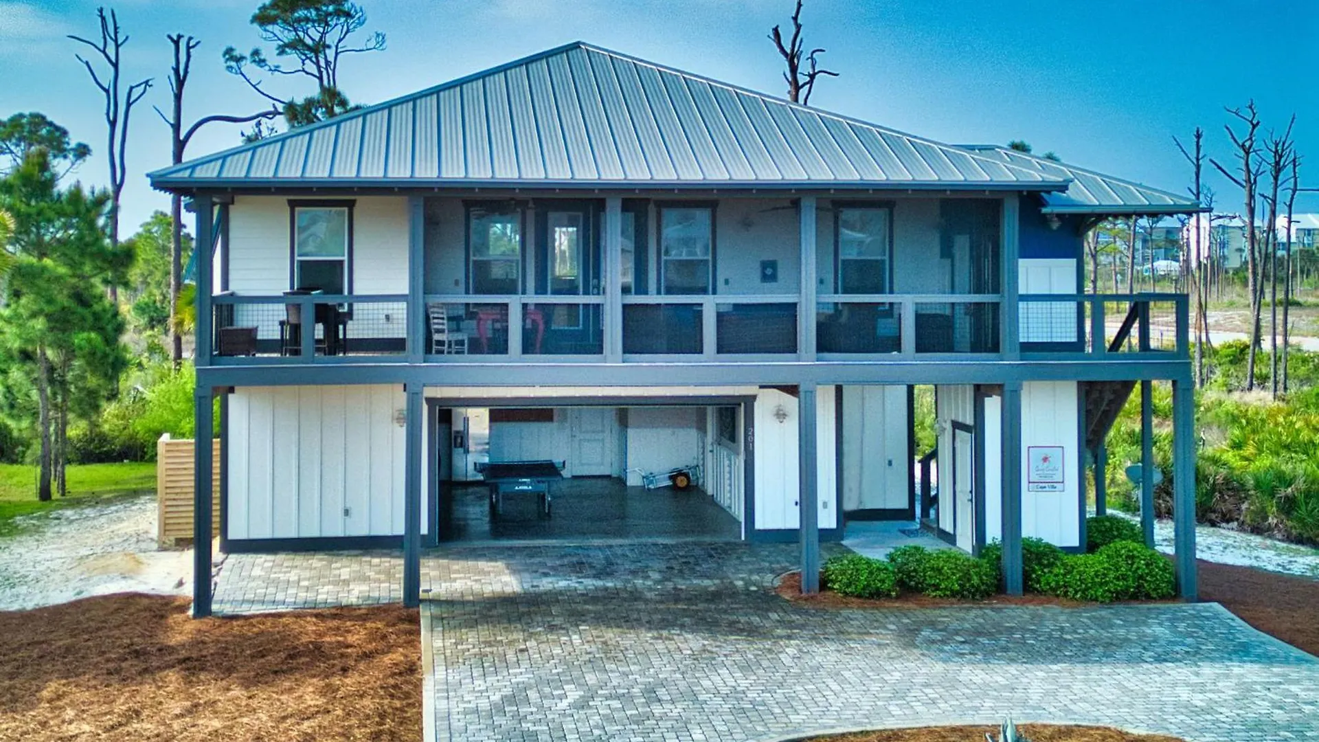 Cape Villa-fall Specials