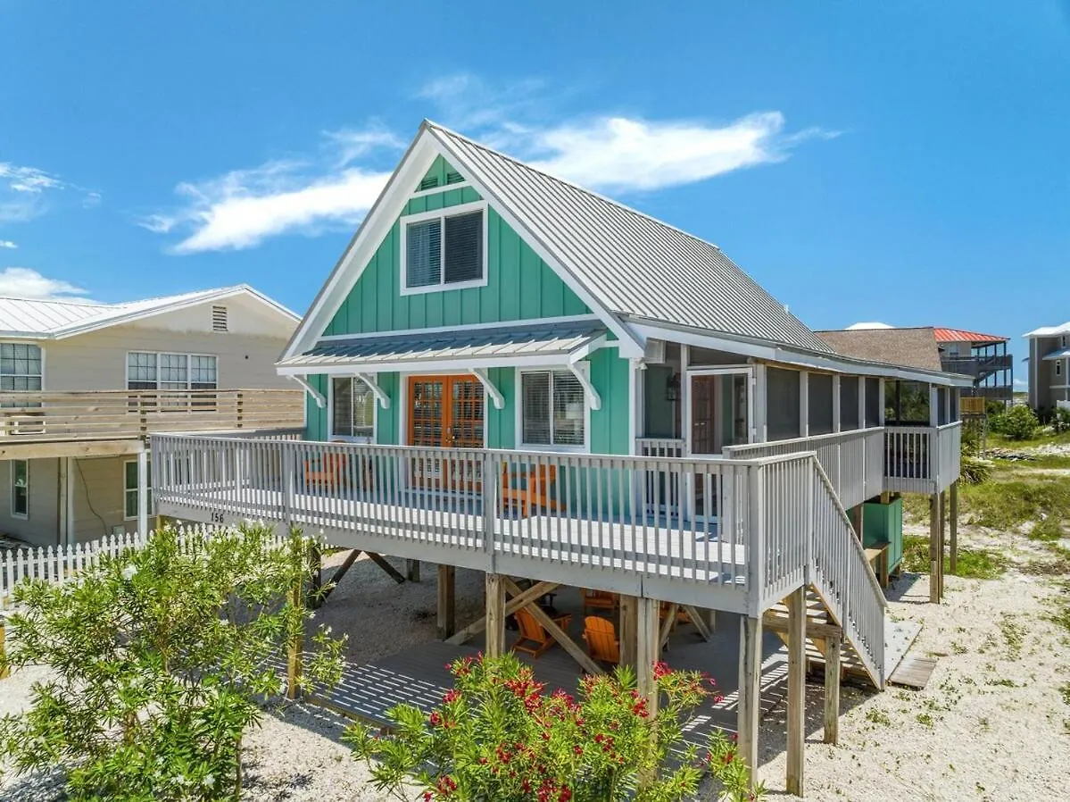 Ellies Crab Shack Holiday home *