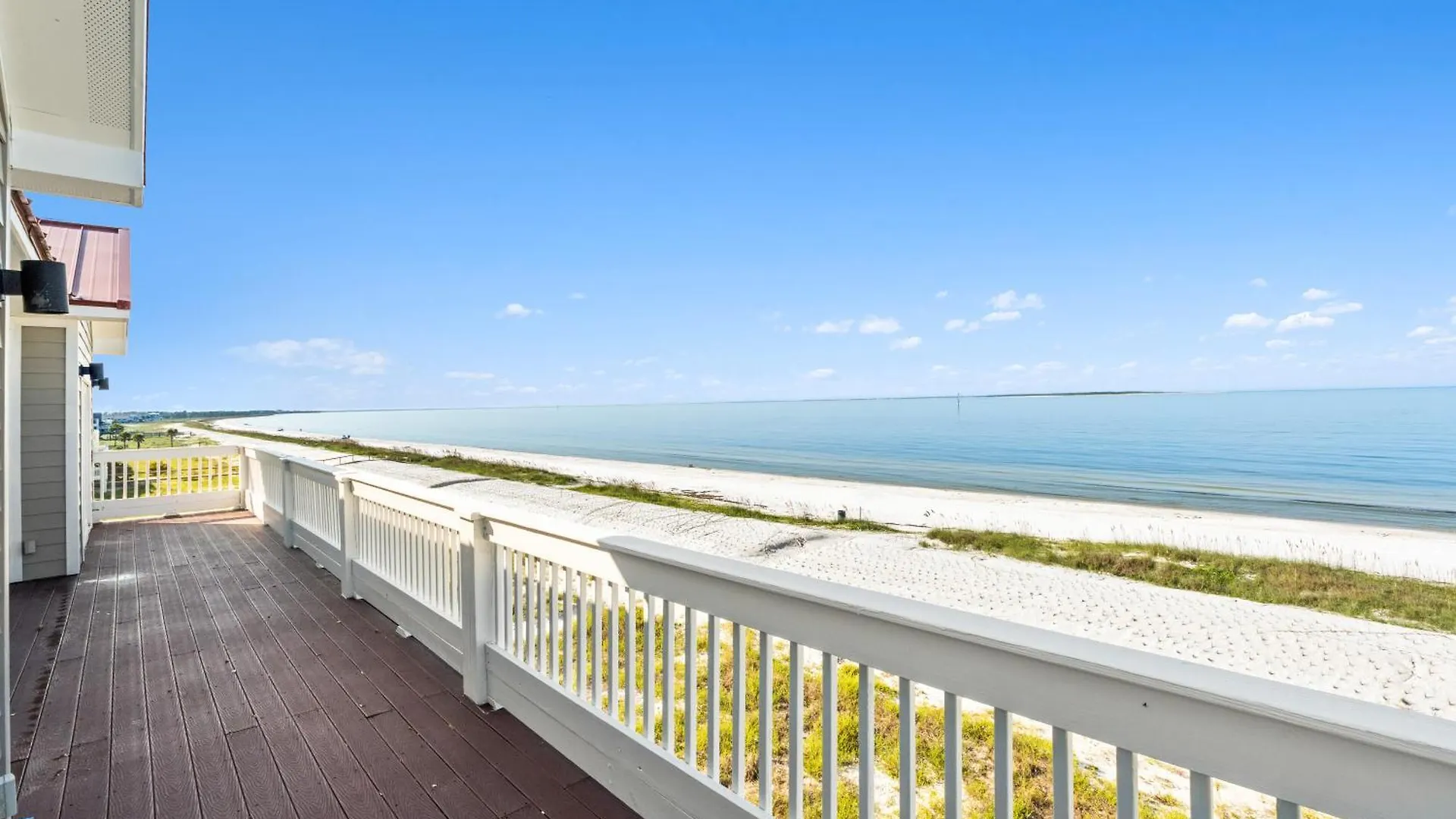 Holiday home Available For Season! St Joe A-go-go - Gulf Front - Pet-friendly Port St. Joe