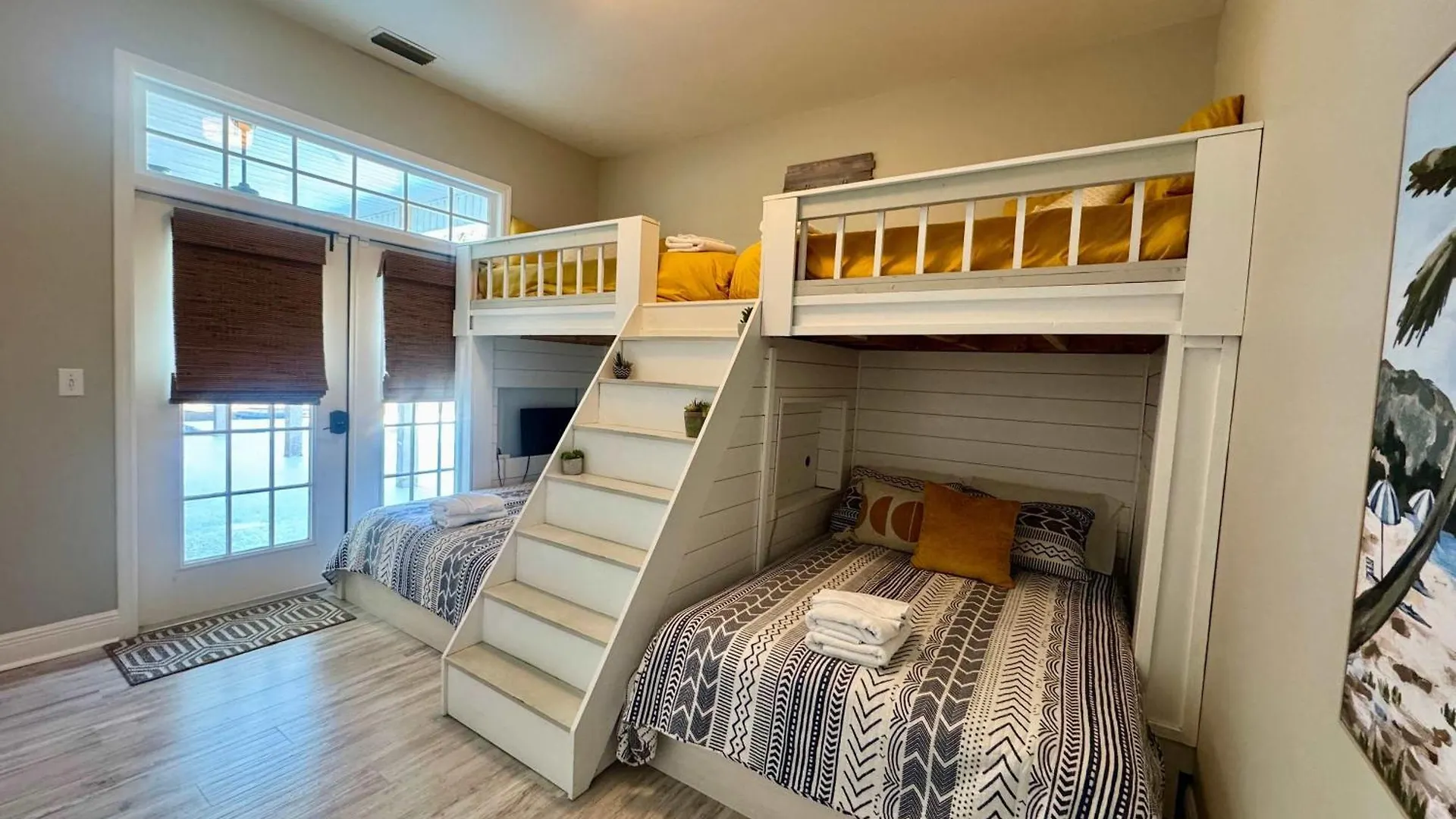 Holiday home 2blk2beach-heatedpool-golfcart4-4-5br-3bath-slps16 *