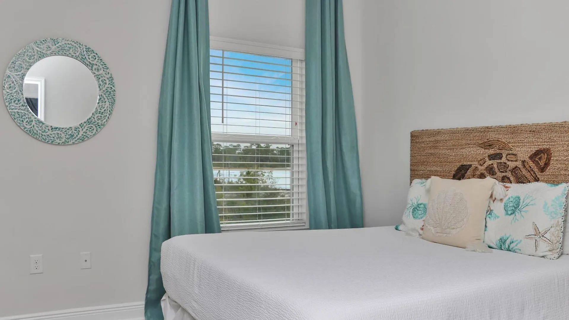 Coastal Oasis By Pristine Vacation Holiday home Port St. Joe