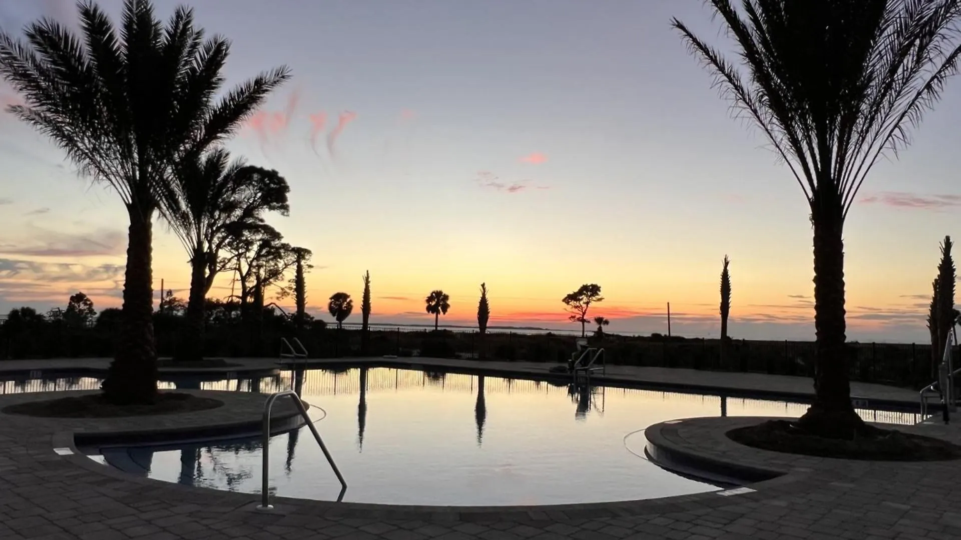 Floridaze By Pristine Vacation Holiday home