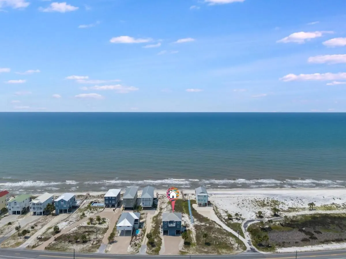 Cape Ocean Front - Jacuzzi - Elevator - Arcade Games! Holiday home *
