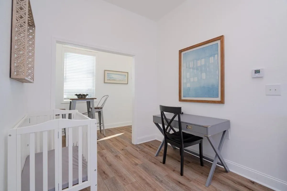 Stunning Front-private Heated Pool & Port St. Joe