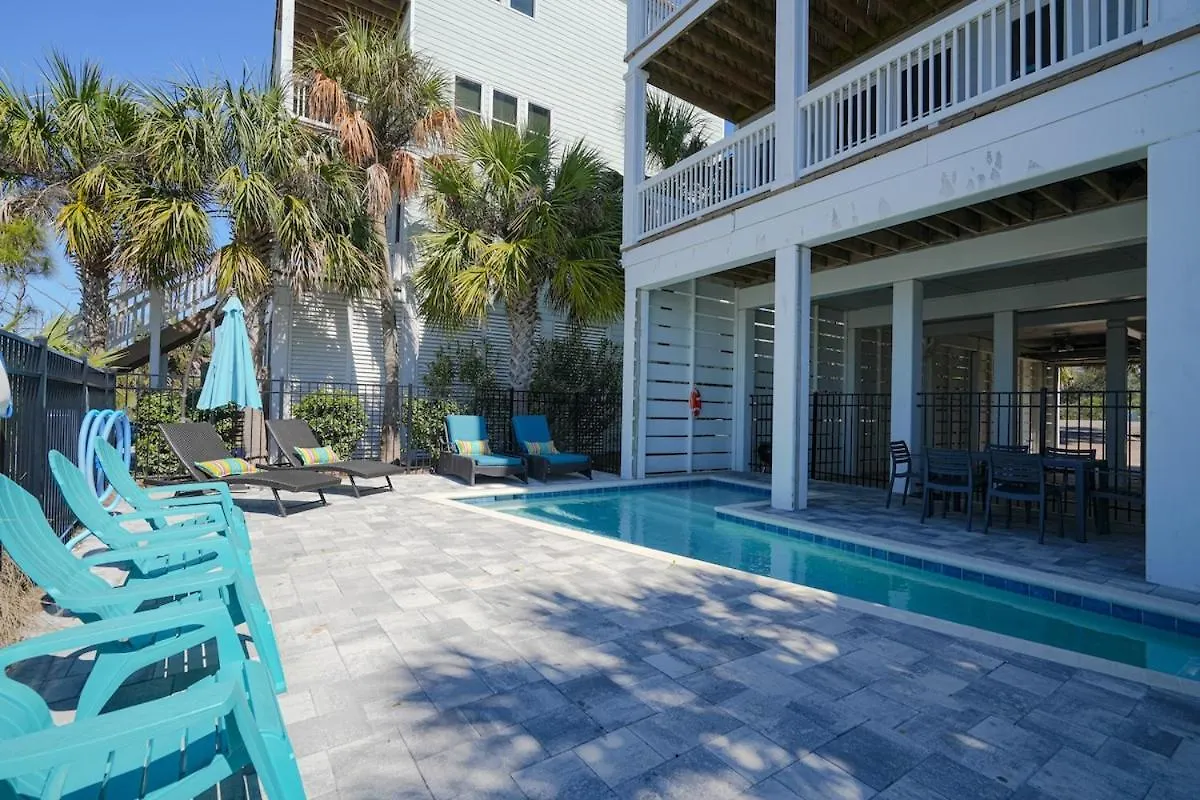 Holiday home Stunning Front-private Heated Pool & Port St. Joe